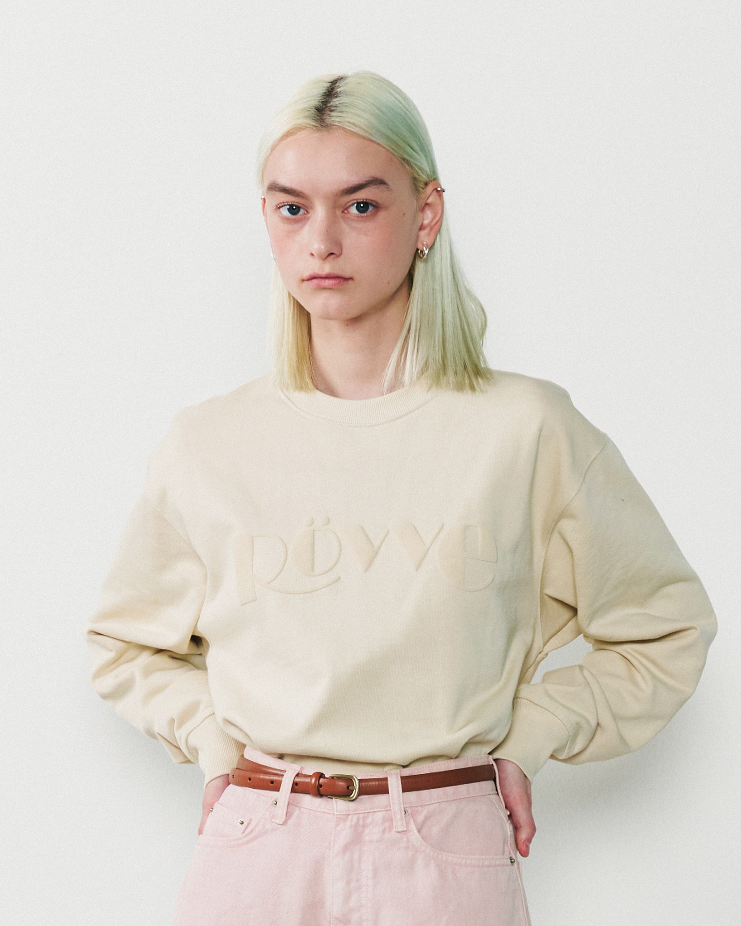 Signature Embo Sweat Shirt (Beige)