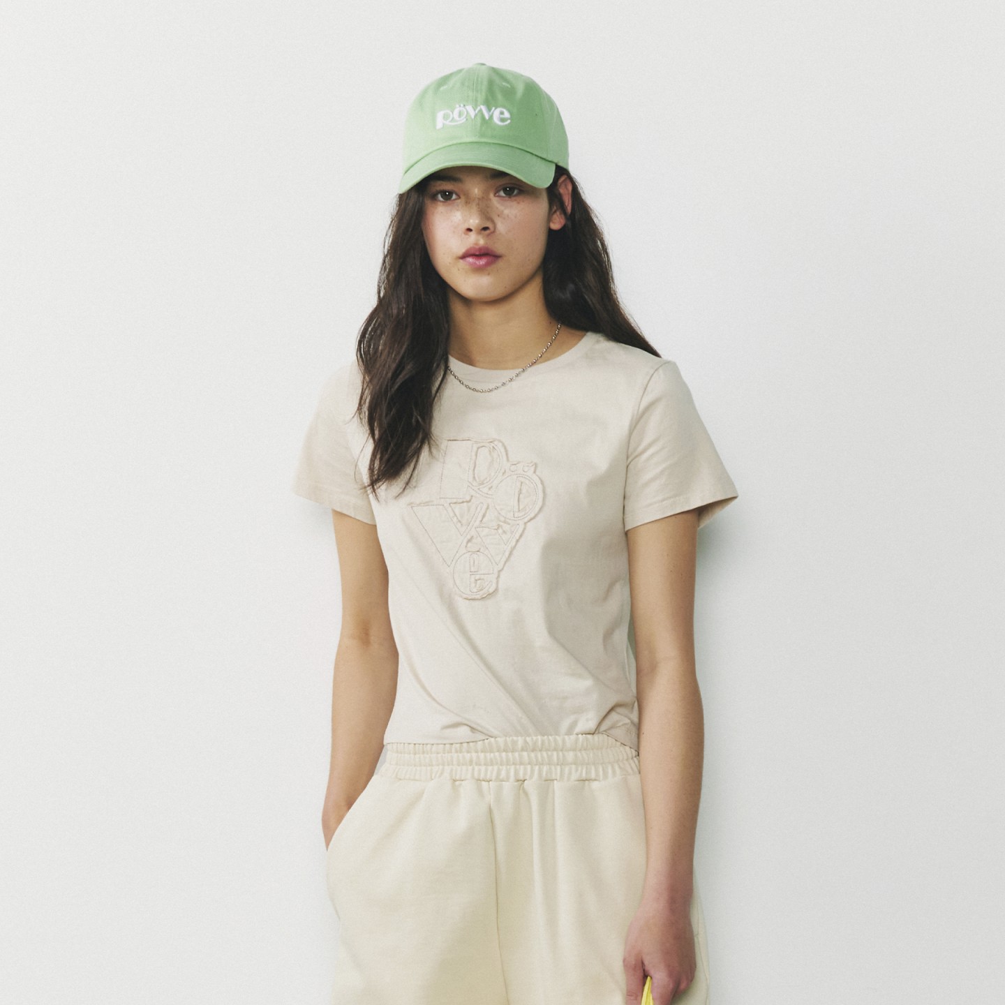 Woman Cut Off T-shirt (Beige)