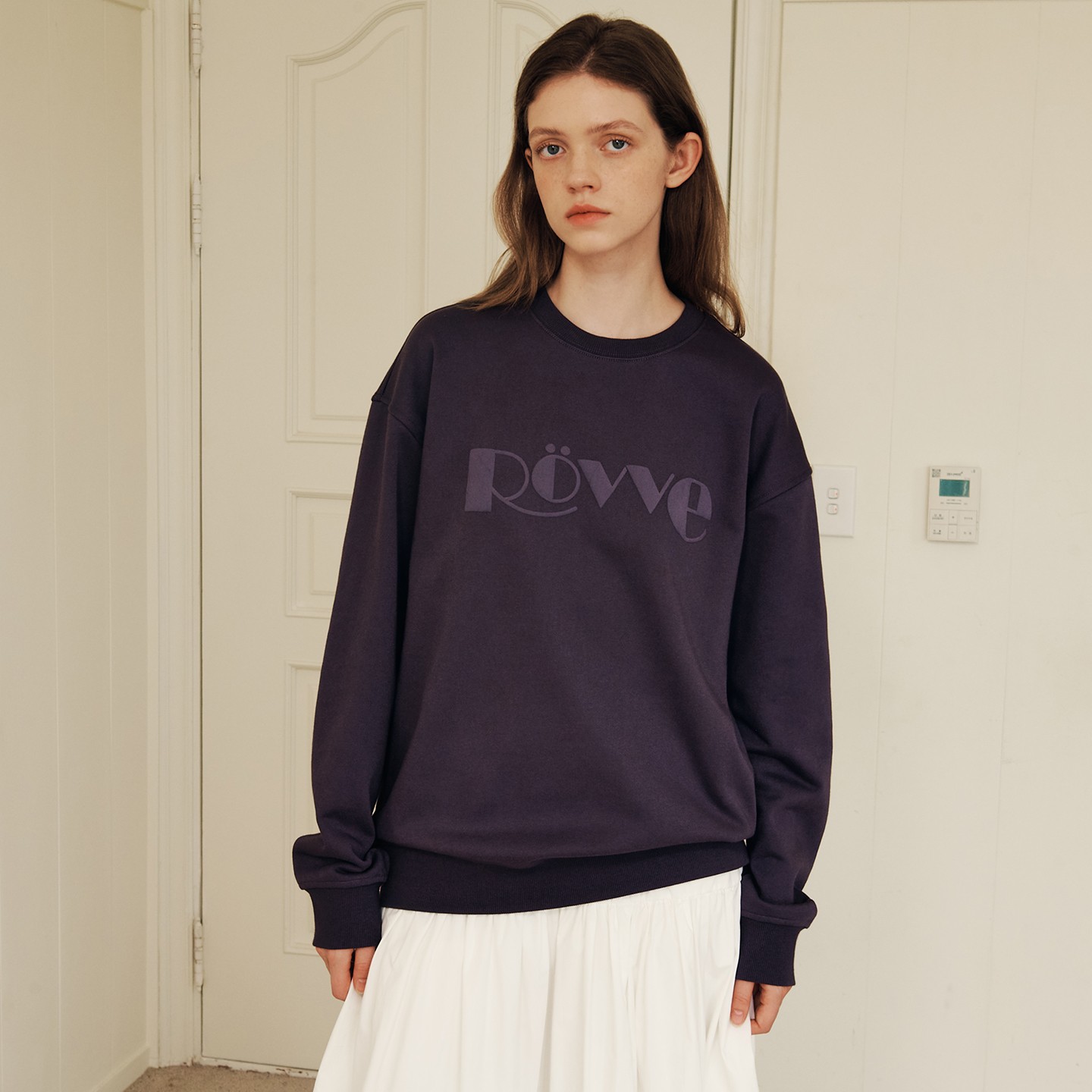 Signature Embo Sweat Shirt (Deep Purple)